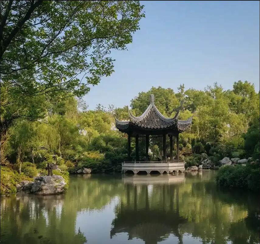 平川区半芹航空航天有限公司